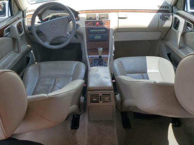 Photo 8 from auction – 1999 MERCEDES-BENZ E320 with VIN WDBJF65H5XA764630