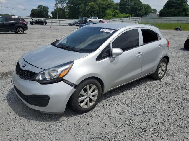 KIA RIO LX 2012 مع رقم تعريف المركبة KNADM5A31C6015200 - صورة من المزاد