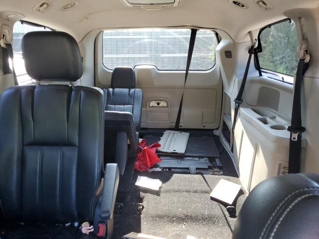 Photo 10 from auction – 2012 CHRYSLER TOWN & COU with VIN 2C4RC1CG1CR124950