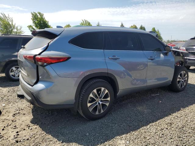 Photo 3 from auction – 2021 TOYOTA HIGHLANDER with VIN 5TDHZRBH4MS115493