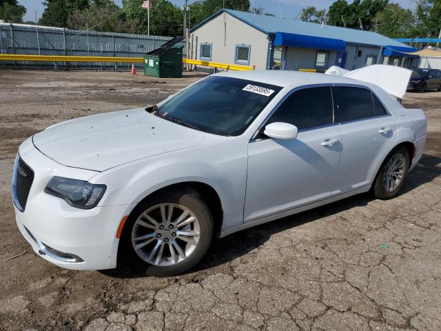 CHRYSLER 300 LIMITE 2017 with VIN 2C3CCAAG3HH663578 - Photo from auction