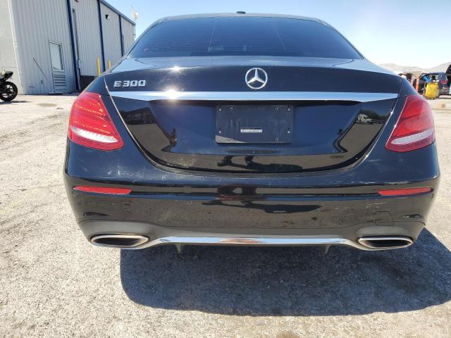 Photo 6 from auction – 2017 MERCEDES-BENZ E 300 with VIN WDDZF4JB3HA015729
