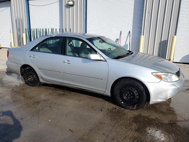 Photo 4 from auction – 2002 TOYOTA CAMRY LE with VIN 4T1BE32K72U049066