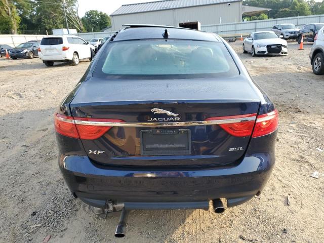 Photo 6 from auction – 2018 JAGUAR XF with VIN SAJBD4FX3JCY70044