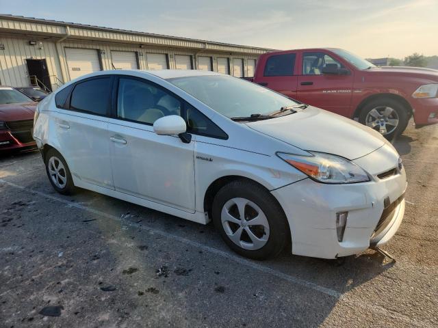 Photo 4 from auction – 2015 TOYOTA PRIUS with VIN JTDKN3DU7F0476277
