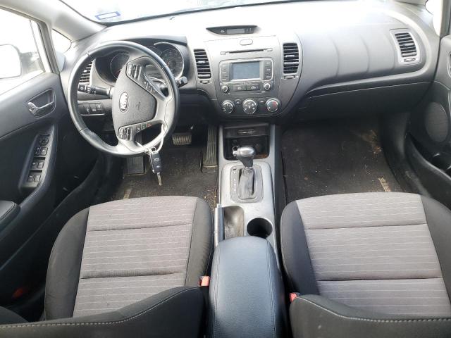 Zdjęcie 8 z aukcji – 2016 KIA FORTE EX z VIN KNAFX5A84G5491707