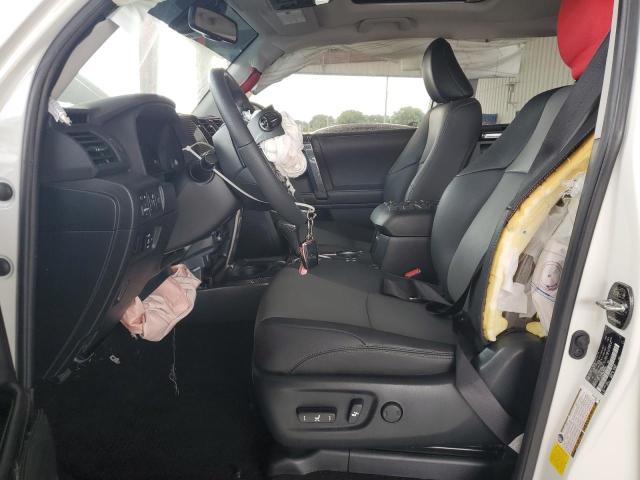 Photo 7 from auction – 2022 TOYOTA 4RUNNER SR with VIN JTEFU5JR7N5253234