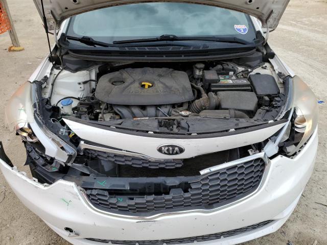 Photo 11 from auction – 2016 KIA FORTE LX with VIN KNAFX4A67G5440050