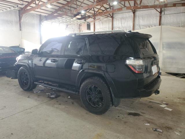Photo 2 from auction – 2018 TOYOTA 4RUNNER SR with VIN JTEZU5JR0J5186743