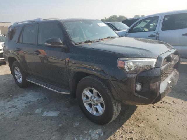Photo 4 from auction – 2018 TOYOTA 4RUNNER SR with VIN JTEZU5JR6J5181093