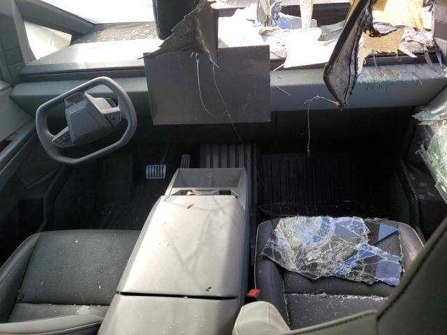 Photo 8 from auction – 2024 TESLA CYBERTRUCK with VIN 7G2CEHED2RA043031