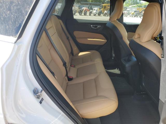Photo 11 from auction – 2020 VOLVO XC60 T5 MO with VIN YV4102DK8L1548948
