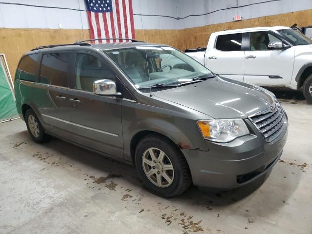 Photo 4 from auction – 2010 CHRYSLER TOWN & COU with VIN 2A4RR5DX3AR423979