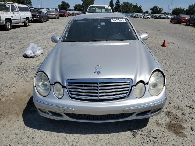 Photo 5 from auction – 2004 MERCEDES-BENZ E 500 with VIN WDBUF70J54A530920