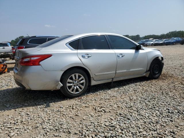 Photo 3 from auction – 2017 NISSAN ALTIMA 2.5 with VIN 1N4AL3AP3HC123929