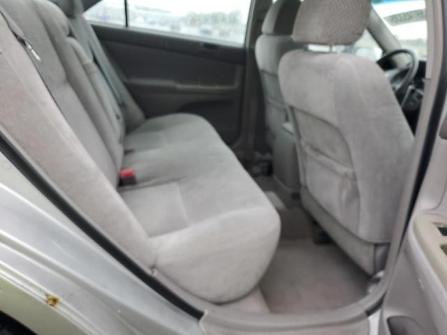 Photo 10 from auction – 2004 TOYOTA CAMRY with VIN 4T1BE32K44U289629