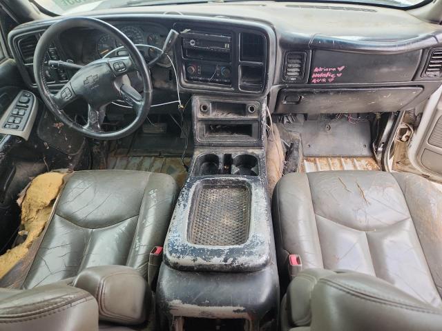 Photo 8 from auction – 2004 CHEVROLET SILVERADO with VIN 1GCEK19T64E151520