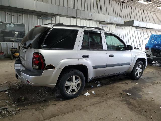Photo 3 from auction – 2005 CHEVROLET TRAILBLAZE with VIN 1GNDT13S152271700