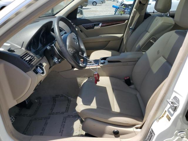 Photo 7 from auction – 2011 MERCEDES-BENZ C 300 with VIN WDDGF5EB8BR136692