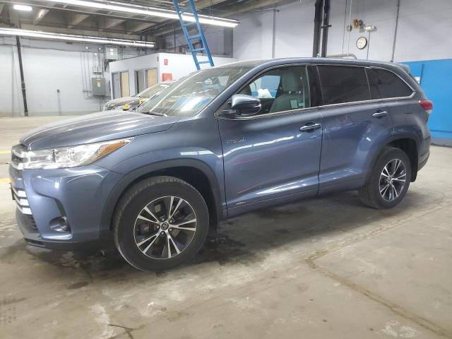 TOYOTA HIGHLANDER 2018 with VIN 5TDBGRFH8JS048303 - Photo from auction