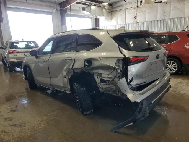 Photo 2 from auction – 2021 TOYOTA HIGHLANDER with VIN 5TDLZRBH8MS131321