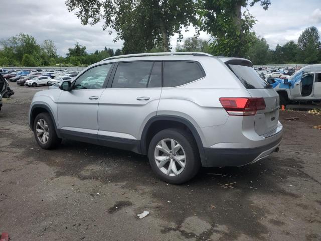 Photo 2 from auction – 2018 VOLKSWAGEN ATLAS SE with VIN 1V2KR2CA2JC570045