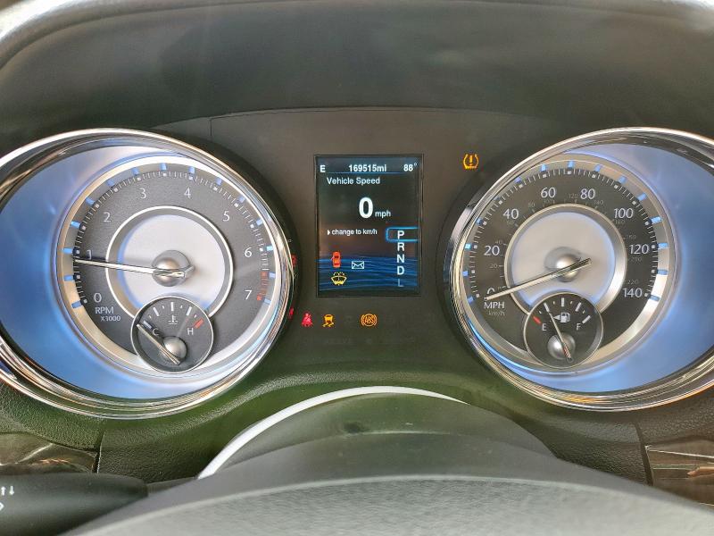 Photo 9 from auction – 2014 CHRYSLER 300 with VIN 2C3CCAAG6EH172658