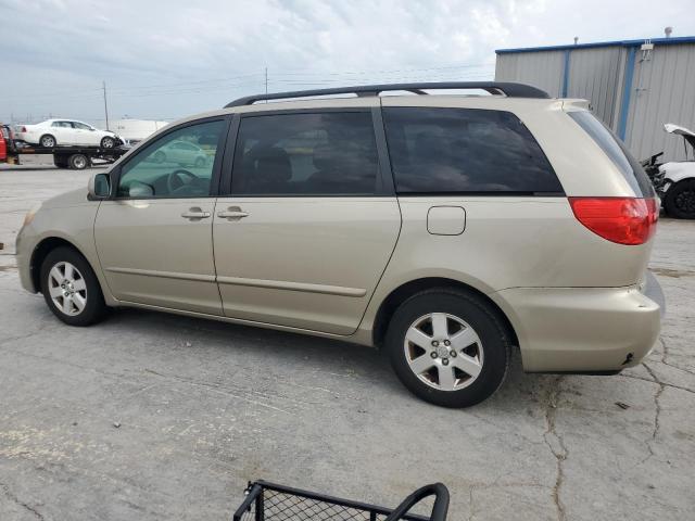 Photo 2 from auction – 2010 TOYOTA SIENNA with VIN 5TDYK4CC0AS311825
