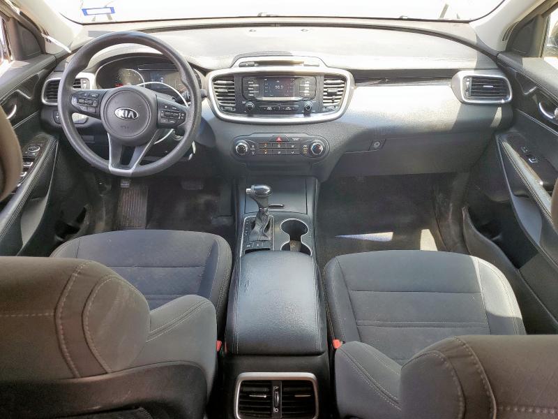 Photo 8 from auction – 2016 KIA SORENTO LX with VIN 5XYPGDA31GG137110
