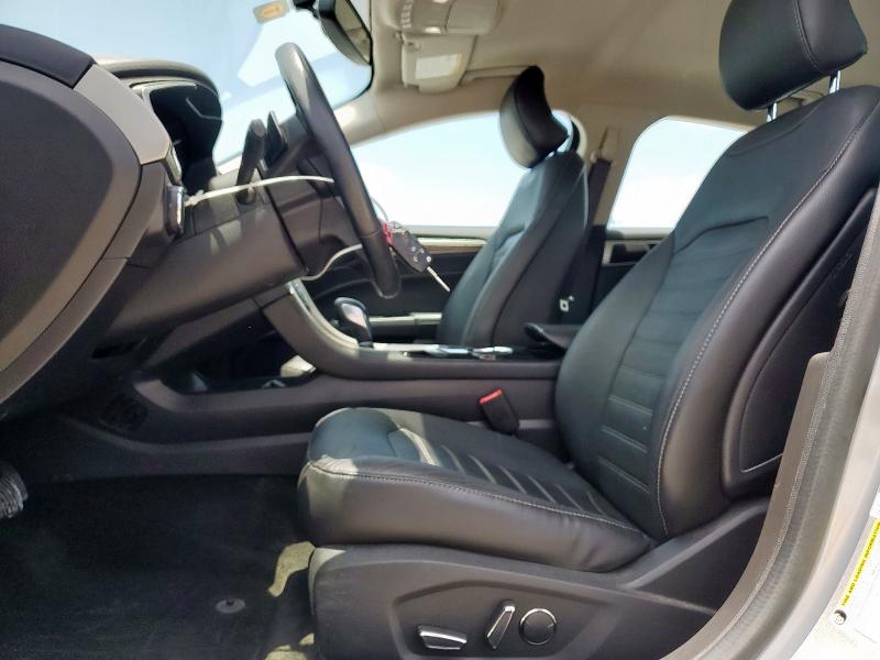 Photo 7 from auction – 2016 FORD FUSION SE with VIN 3FA6P0T98GR209907