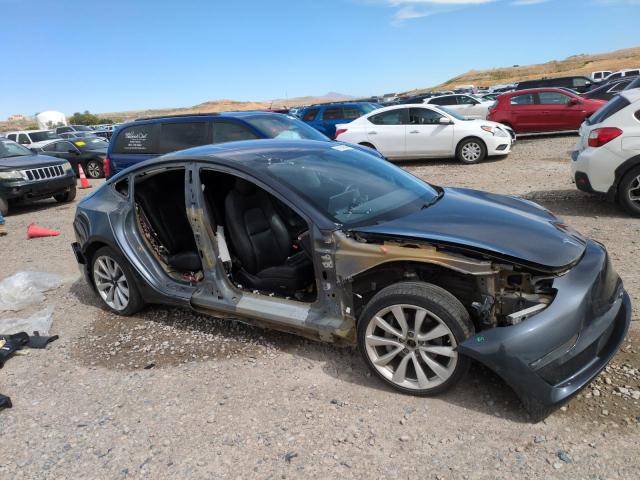 Photo 4 from auction – 2018 TESLA MODEL 3 with VIN 5YJ3E1EB3JF086924