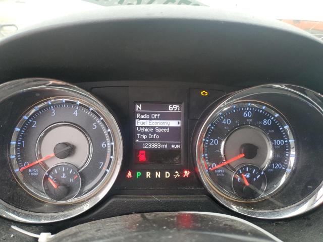 Photo 9 from auction – 2016 CHRYSLER TOWN & COU with VIN 2C4RC1BG2GR187496
