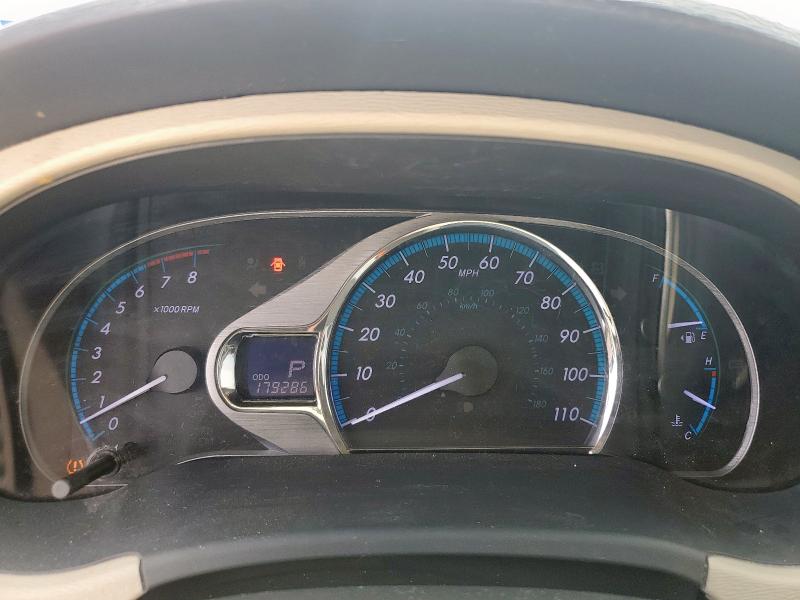 Photo 9 from auction – 2013 TOYOTA SIENNA XLE with VIN 5TDYK3DC7DS317683