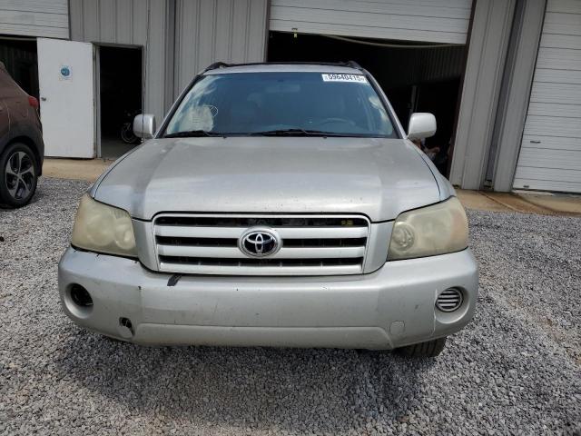 Photo 5 from auction – 2004 TOYOTA HIGHLANDER with VIN JTEGP21A840010435