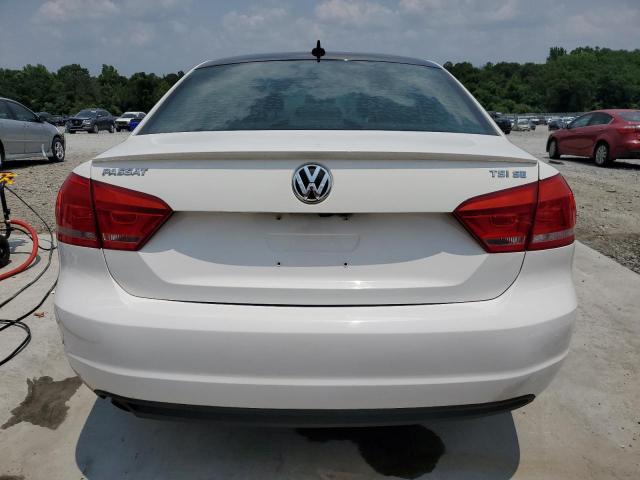 Photo 6 from auction – 2015 VOLKSWAGEN PASSAT SE with VIN 1VWBS7A34FC077625