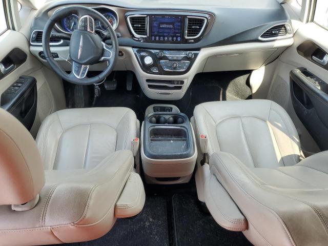 Photo 8 from auction – 2017 CHRYSLER PACIFICA T with VIN 2C4RC1BG7HR533558