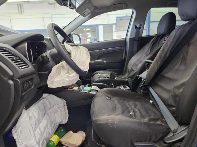 Photo 7 from auction – 2023 MITSUBISHI OUTLANDER with VIN JA4ARUAU8PU012347