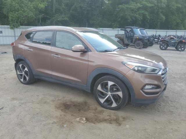 Photo 4 from auction – 2016 HYUNDAI TUCSON LIM with VIN KM8J33A21GU111913
