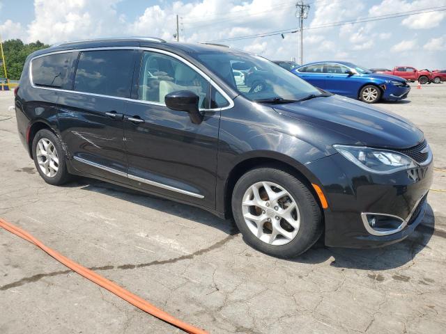 Photo 4 from auction – 2017 CHRYSLER PACIFICA T with VIN 2C4RC1EG4HR683946