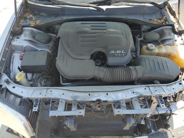 Photo 11 from auction – 2014 CHRYSLER 300C with VIN 2C3CCAEG0EH365253