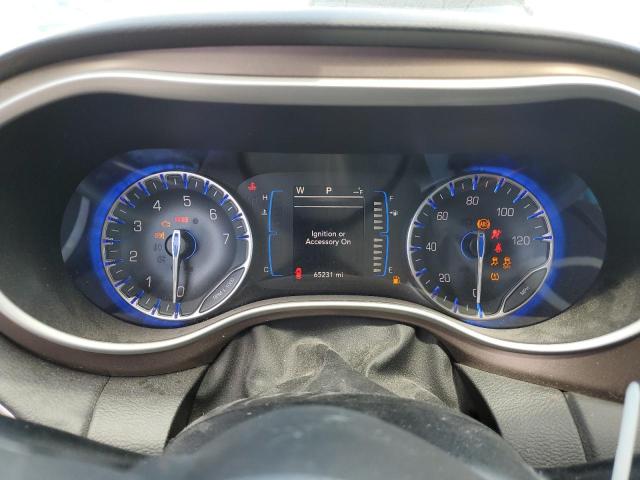 Photo 9 from auction – 2017 CHRYSLER PACIFICA T with VIN 2C4RC1DG3HR797020
