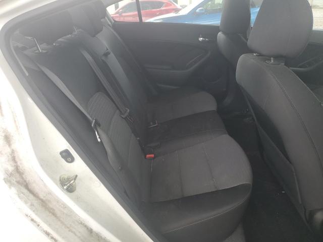 Photo 10 from auction – 2015 KIA FORTE LX with VIN KNAFX4A68F5416094