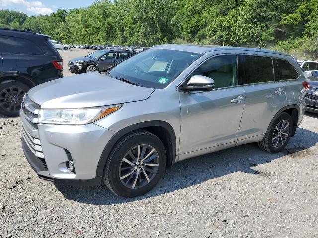 TOYOTA HIGHLANDER 2017 con VIN 5TDJZRFH7HS473737 - Foto de la subasta