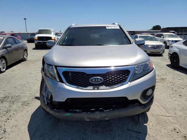 Photo 5 from auction – 2013 KIA SORENTO EX with VIN 5XYKU4A62DG409091