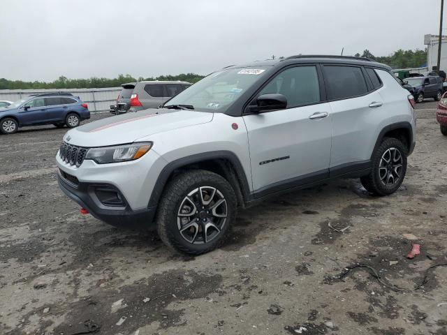 JEEP COMPASS TR 2025 con VIN 3C4NJDDN1ST519032 - Foto de la subasta