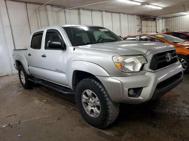 Photo 4 from auction – 2013 TOYOTA TACOMA DOU with VIN 5TFLU4EN1DX060010