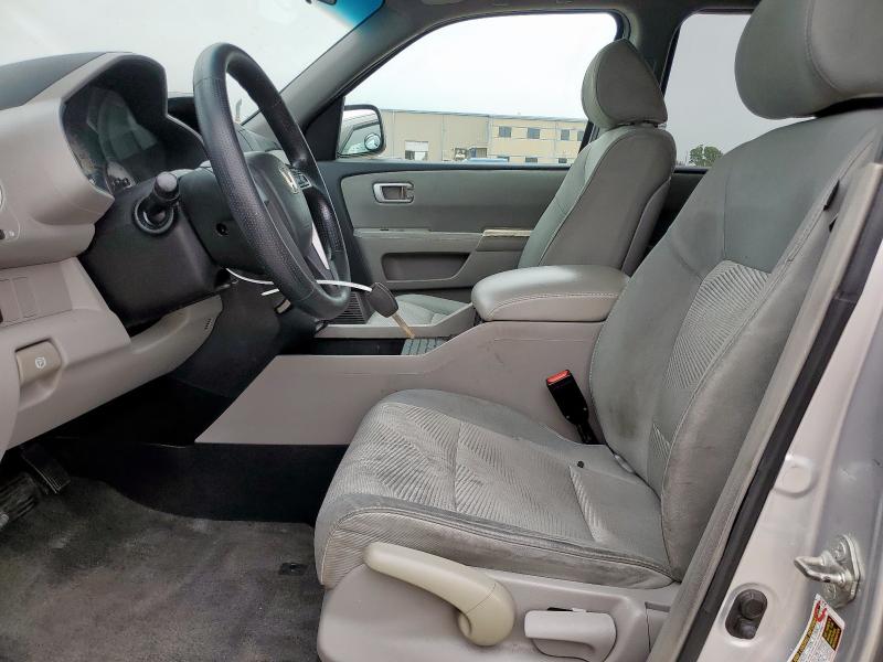 Photo 7 from auction – 2012 HONDA PILOT LX with VIN 5FNYF3H22CB002489