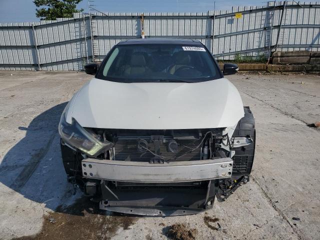 Photo 5 from auction – 2017 NISSAN MAXIMA 3.5 with VIN 1N4AA6AP3HC383710