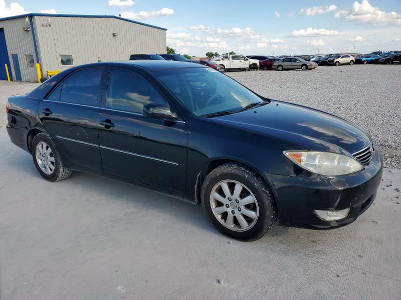 Photo 4 from auction – 2005 TOYOTA CAMRY LE with VIN 4T1BE32K15U393657