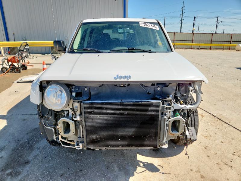 Photo 5 from auction – 2016 JEEP PATRIOT SP with VIN 1C4NJPBBXGD813178